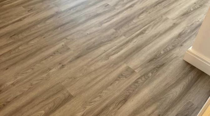 What Kind of Vinyl Flooring Should You Choose for Your Commercial Space?